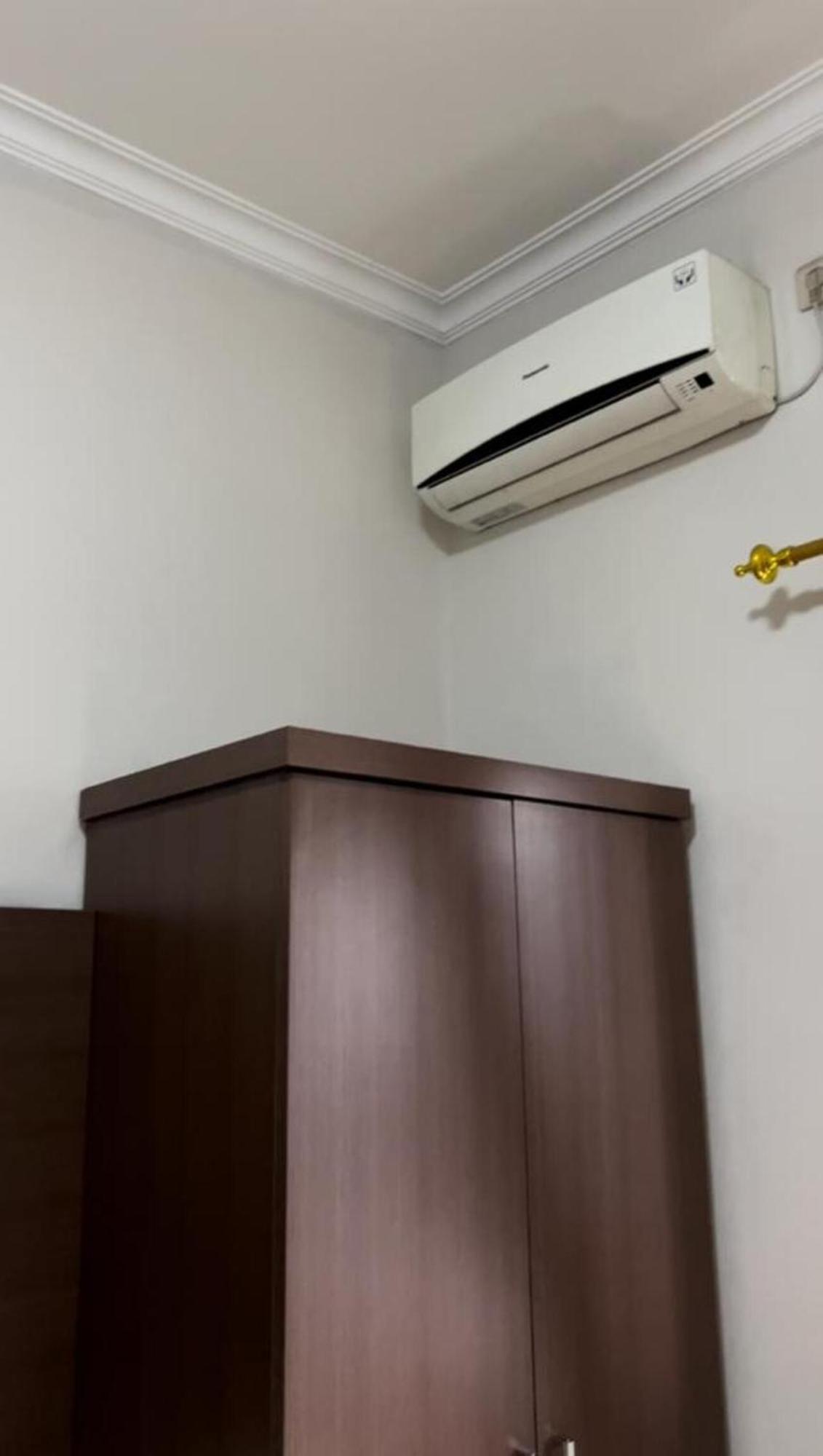 Hens Guesthouse Syariah Gadobangkong Dış mekan fotoğraf